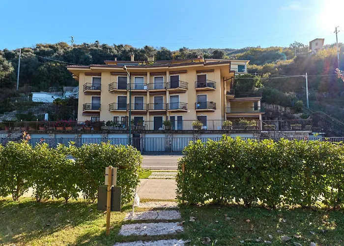 Sayonara By Gardenjoy 브렌조네 술 가르다